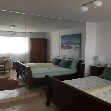 B&B Magie Du Leman 블로네이